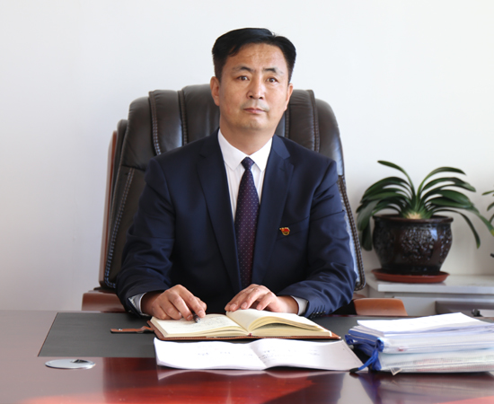 党書記、事務局長、胡建栄総経理jpg